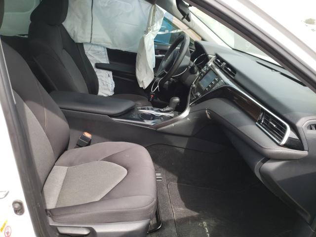 Photo 4 VIN: 4T1B31HKXJU500586 - TOYOTA CAMRY LE 