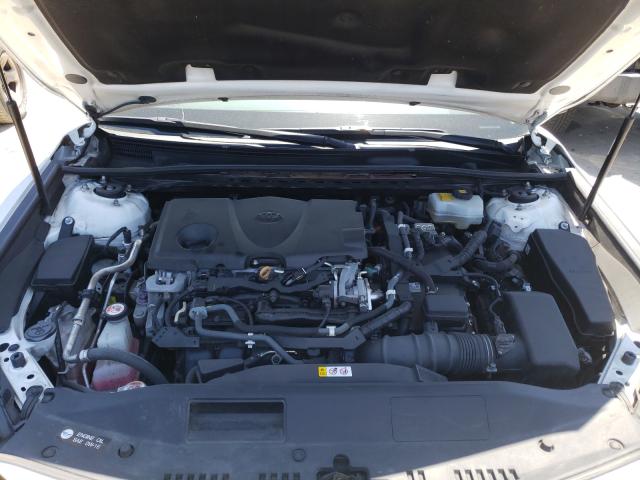 Photo 6 VIN: 4T1B31HKXJU500586 - TOYOTA CAMRY LE 