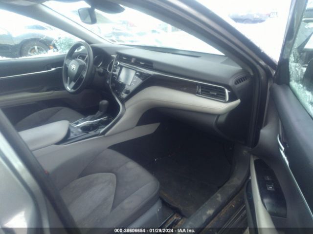 Photo 4 VIN: 4T1B31HKXKU511637 - TOYOTA CAMRY HYBRID 