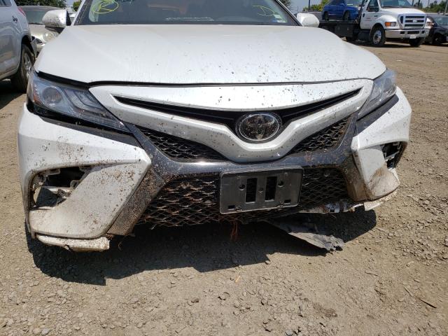 Photo 8 VIN: 4T1B61HK0JU071384 - TOYOTA CAMRY XSE 