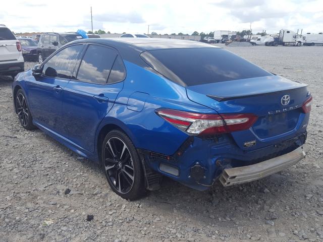 Photo 2 VIN: 4T1B61HK0JU076648 - TOYOTA CAMRY XSE 