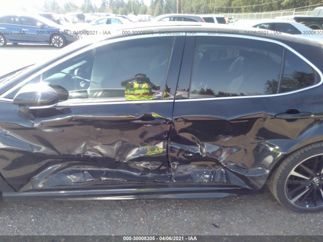 Photo 5 VIN: 4T1B61HK0JU095636 - TOYOTA CAMRY 