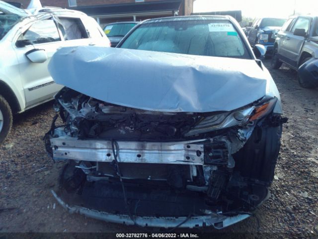 Photo 5 VIN: 4T1B61HK0JU128229 - TOYOTA CAMRY 