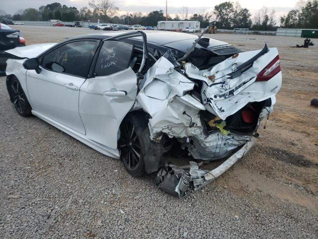 Photo 2 VIN: 4T1B61HK0KU171714 - TOYOTA CAMRY XSE 