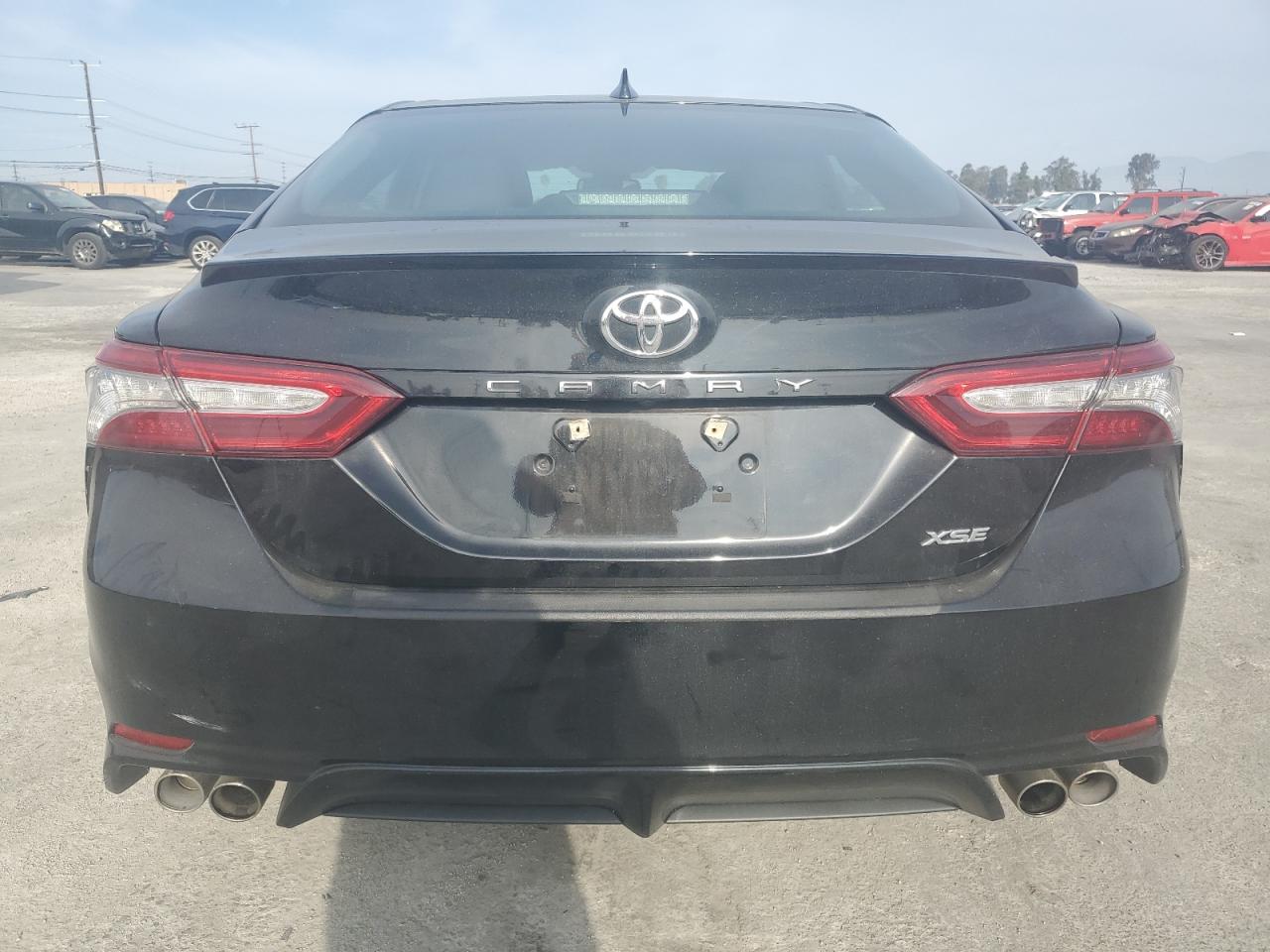 Photo 5 VIN: 4T1B61HK0KU217803 - TOYOTA CAMRY 