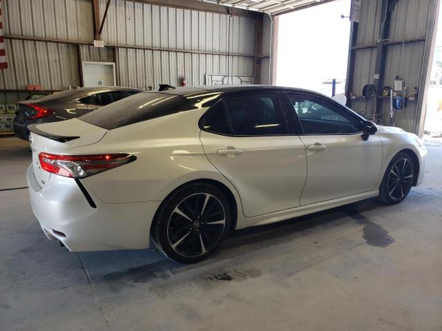 Photo 2 VIN: 4T1B61HK0KU245276 - TOYOTA CAMRY XSE 