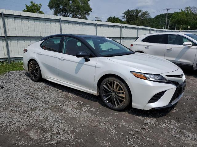 Photo 3 VIN: 4T1B61HK0KU276270 - TOYOTA CAMRY XSE 