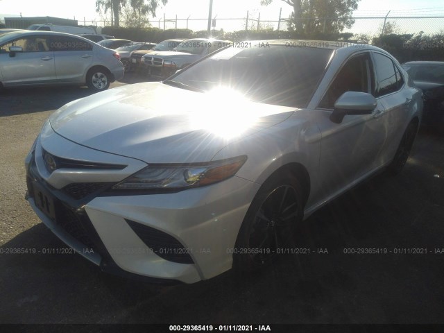 Photo 1 VIN: 4T1B61HK0KU764778 - TOYOTA CAMRY 