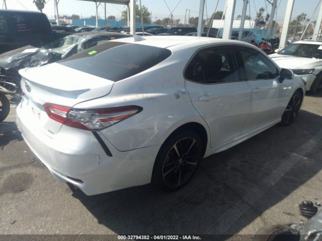 Photo 3 VIN: 4T1B61HK0KU789549 - TOYOTA CAMRY 