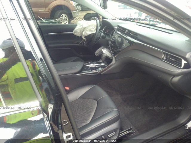 Photo 4 VIN: 4T1B61HK0KU790538 - TOYOTA CAMRY 