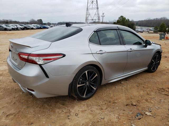 Photo 2 VIN: 4T1B61HK0KU839818 - TOYOTA CAMRY XSE 