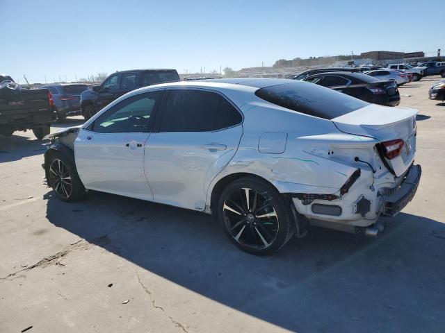 Photo 1 VIN: 4T1B61HK1JU038619 - TOYOTA CAMRY 