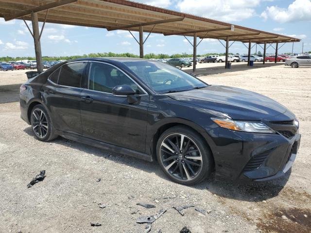 Photo 3 VIN: 4T1B61HK1JU039740 - TOYOTA CAMRY XSE 