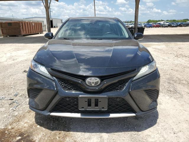 Photo 4 VIN: 4T1B61HK1JU039740 - TOYOTA CAMRY XSE 