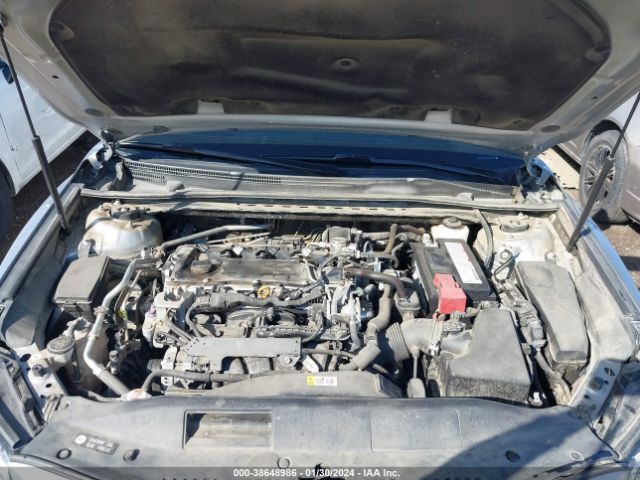 Photo 9 VIN: 4T1B61HK1JU040791 - TOYOTA CAMRY 