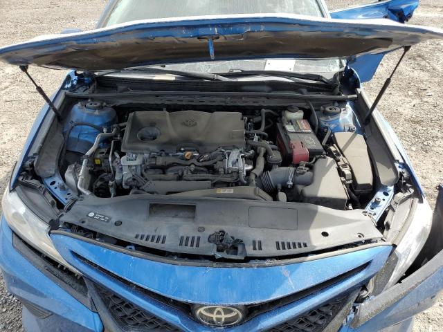 Photo 10 VIN: 4T1B61HK1JU060863 - TOYOTA CAMRY 