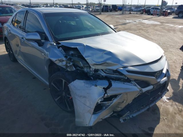 Photo 5 VIN: 4T1B61HK1JU125016 - TOYOTA CAMRY 