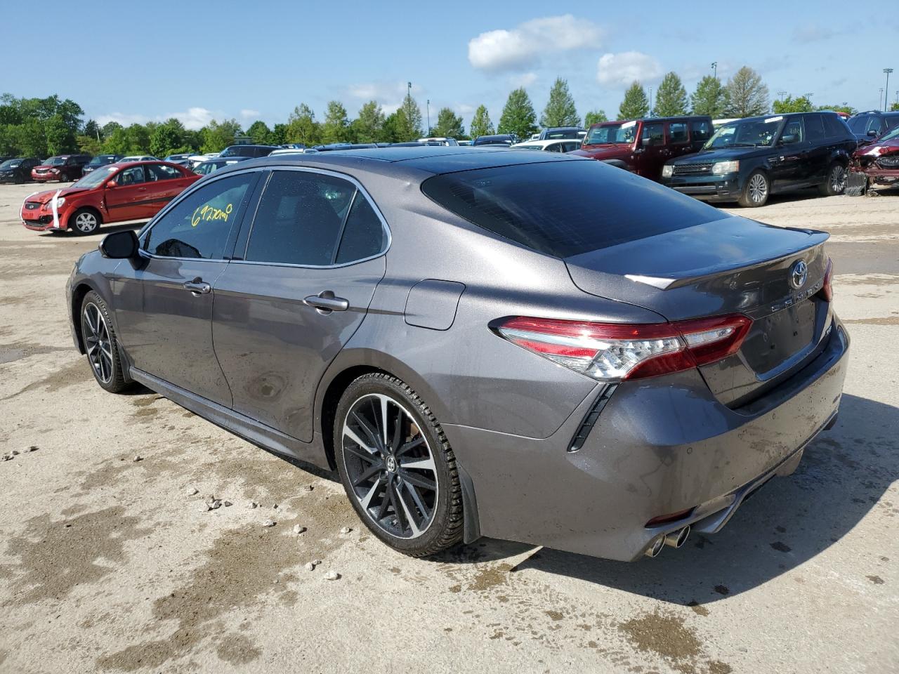 Photo 1 VIN: 4T1B61HK1JU126389 - TOYOTA CAMRY 