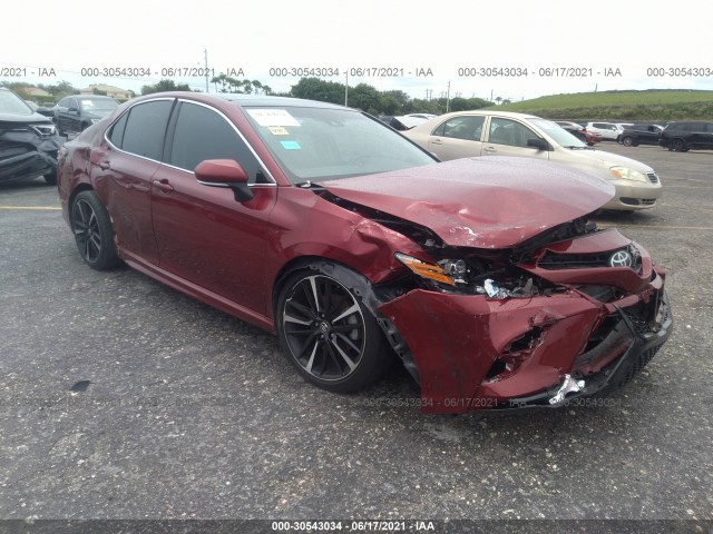 Photo 0 VIN: 4T1B61HK1JU509040 - TOYOTA CAMRY 