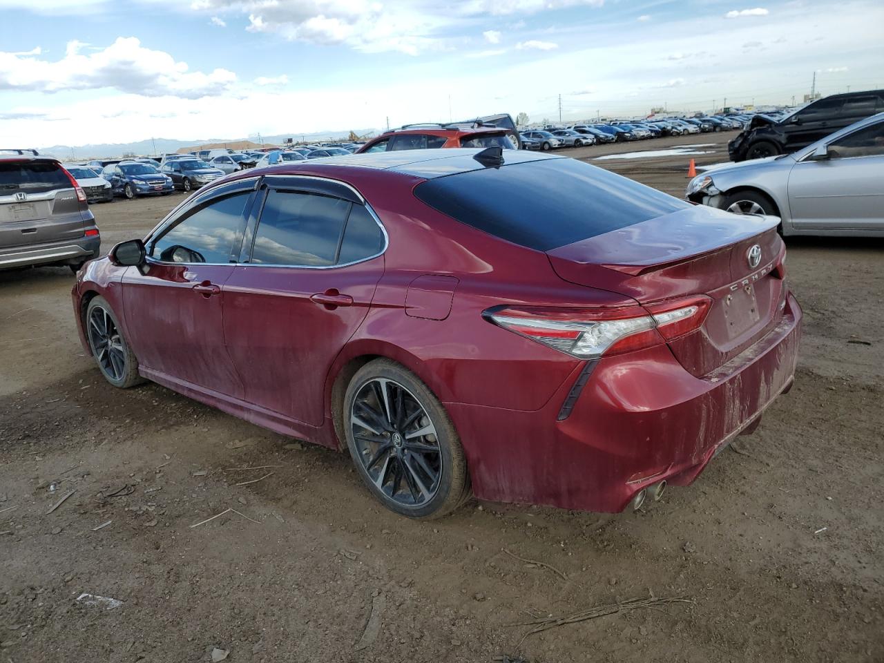 Photo 1 VIN: 4T1B61HK1JU524265 - TOYOTA CAMRY 