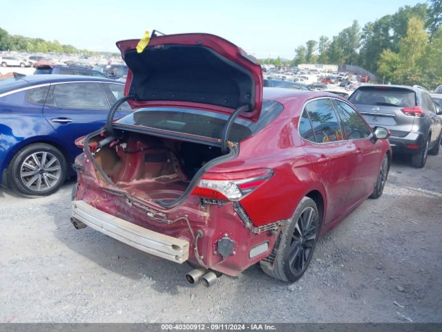 Photo 3 VIN: 4T1B61HK1JU568878 - TOYOTA CAMRY 