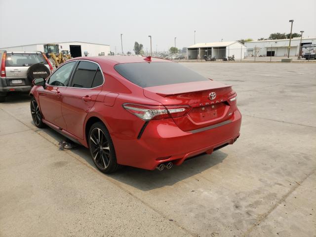 Photo 2 VIN: 4T1B61HK1KU180986 - TOYOTA CAMRY XSE 