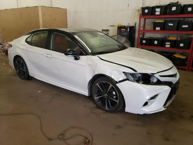 Photo 3 VIN: 4T1B61HK1KU242970 - TOYOTA CAMRY XSE 