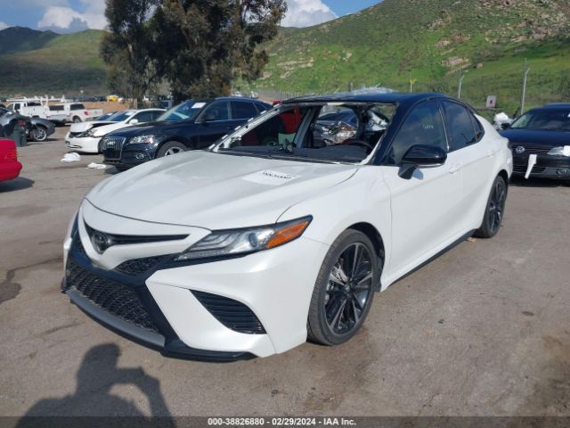 Photo 1 VIN: 4T1B61HK1KU272602 - TOYOTA CAMRY 