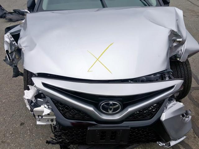 Photo 6 VIN: 4T1B61HK1KU276360 - TOYOTA CAMRY XSE 