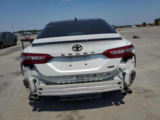 Photo 5 VIN: 4T1B61HK1KU293417 - TOYOTA CAMRY XSE 