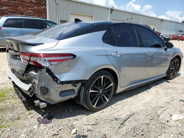 Photo 2 VIN: 4T1B61HK1KU294051 - TOYOTA CAMRY XSE 