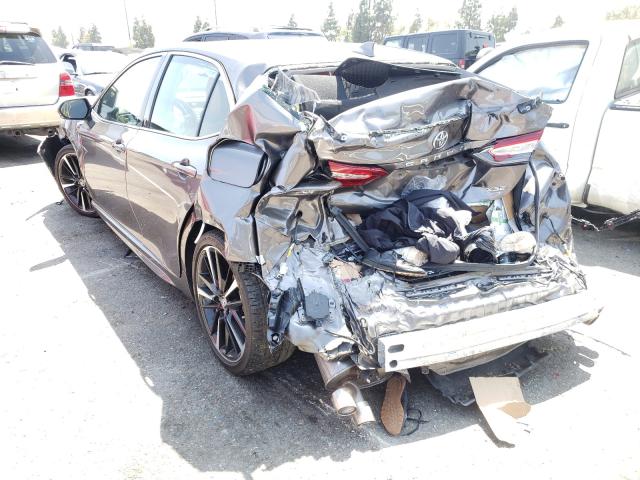 Photo 2 VIN: 4T1B61HK1KU748394 - TOYOTA CAMRY XSE 