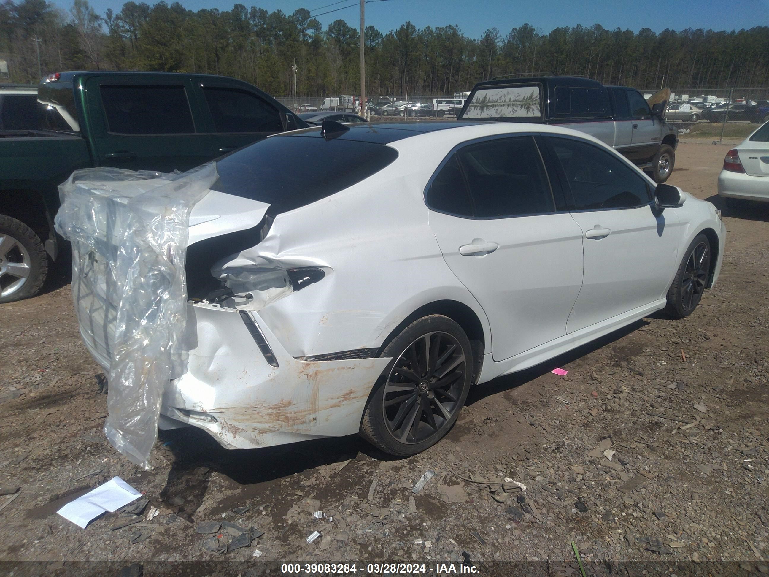 Photo 3 VIN: 4T1B61HK1KU791228 - TOYOTA CAMRY 