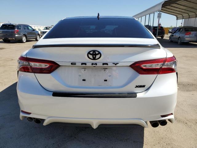 Photo 5 VIN: 4T1B61HK1KU808450 - TOYOTA CAMRY 