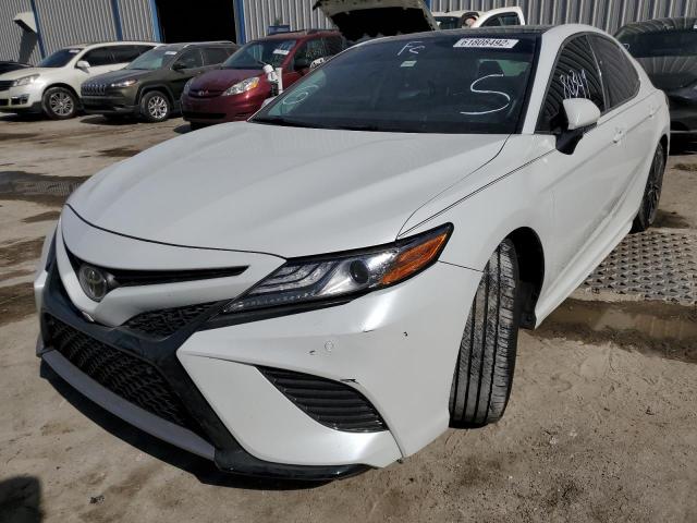 Photo 1 VIN: 4T1B61HK1KU822879 - TOYOTA CAMRY XSE 