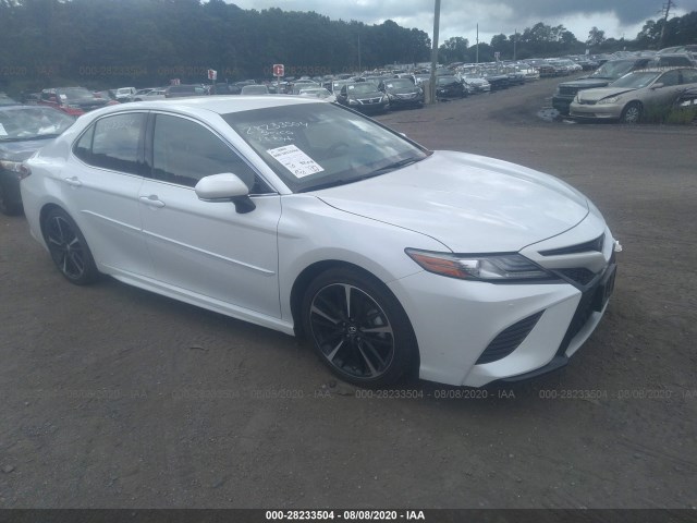 Photo 0 VIN: 4T1B61HK2JU003488 - TOYOTA CAMRY 