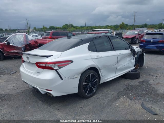 Photo 3 VIN: 4T1B61HK2JU016399 - TOYOTA CAMRY 