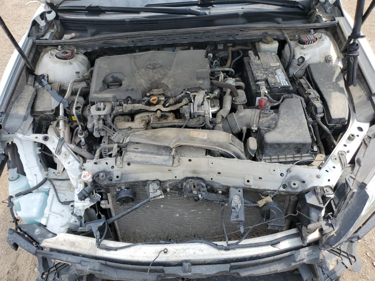 Photo 10 VIN: 4T1B61HK2JU078952 - TOYOTA CAMRY 