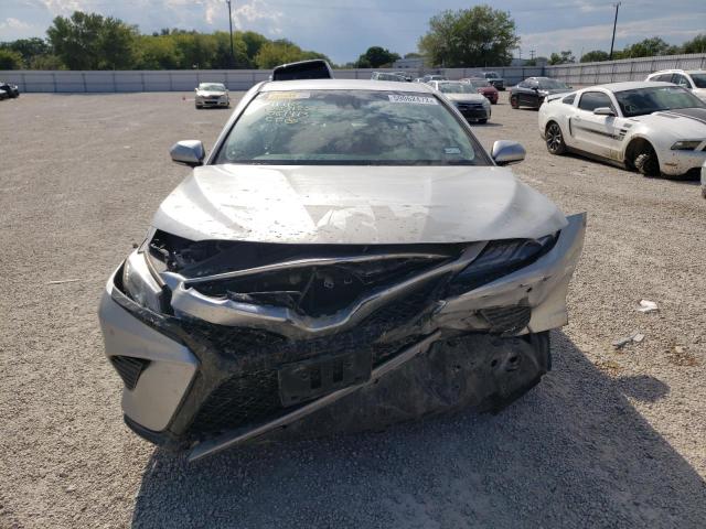 Photo 8 VIN: 4T1B61HK2JU087473 - TOYOTA CAMRY XSE 