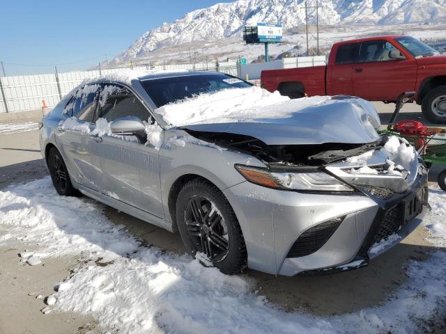 Photo 3 VIN: 4T1B61HK2JU090115 - TOYOTA CAMRY XSE 