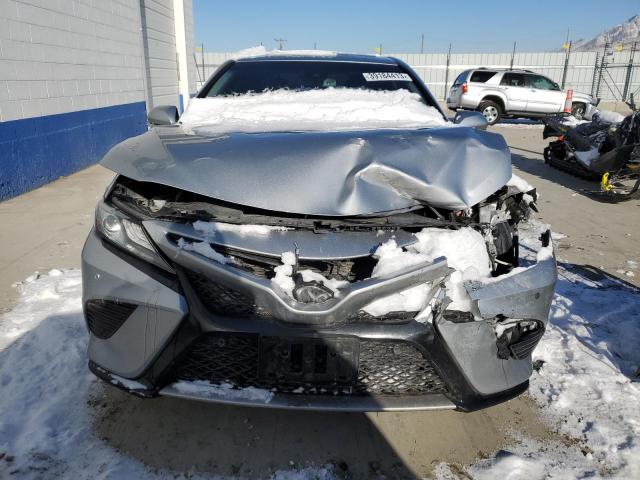 Photo 4 VIN: 4T1B61HK2JU090115 - TOYOTA CAMRY XSE 