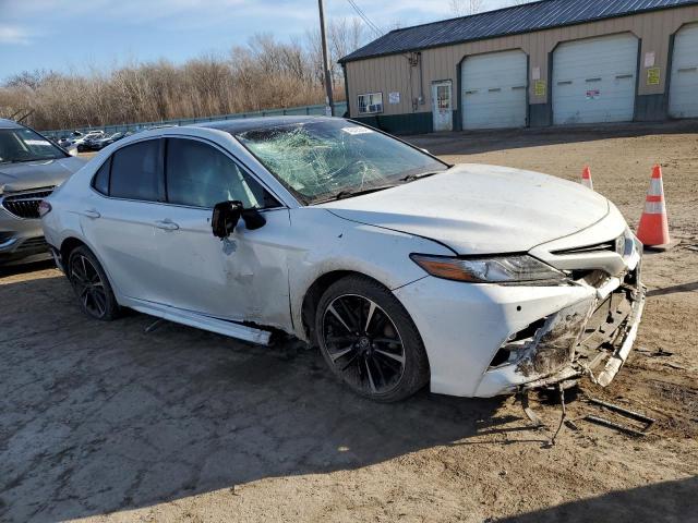 Photo 3 VIN: 4T1B61HK2JU099140 - TOYOTA CAMRY 