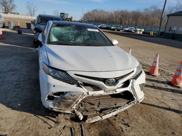 Photo 4 VIN: 4T1B61HK2JU099140 - TOYOTA CAMRY 