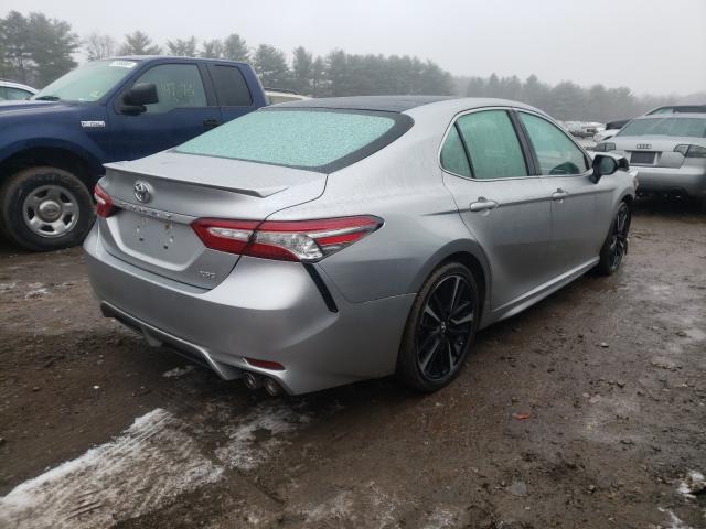 Photo 3 VIN: 4T1B61HK2JU104207 - TOYOTA CAMRY XSE 