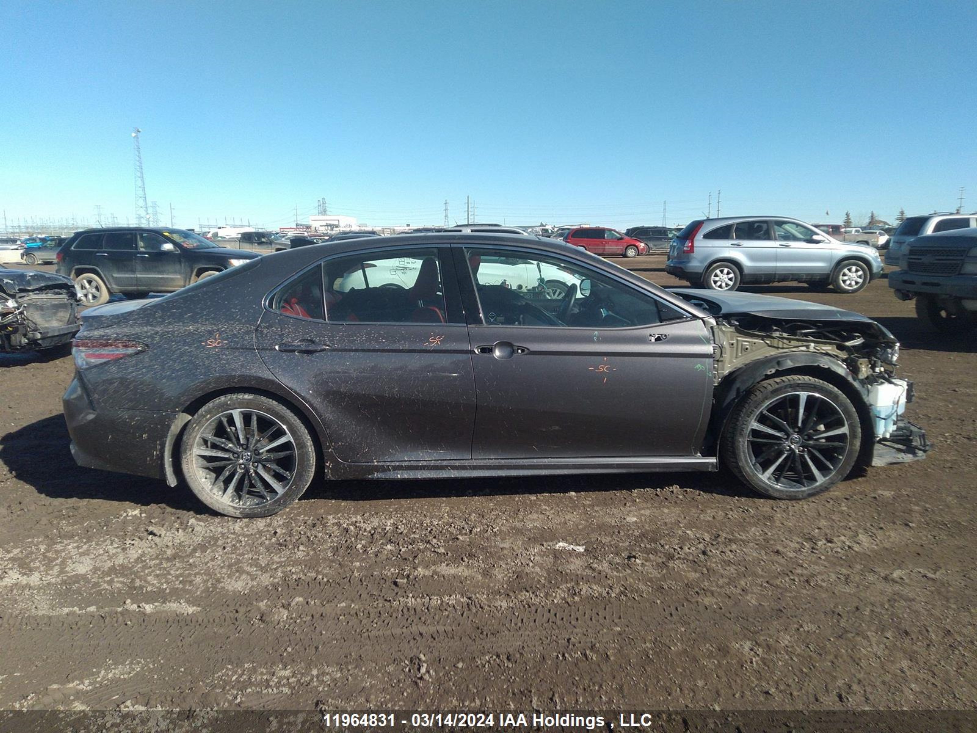 Photo 13 VIN: 4T1B61HK2JU114350 - TOYOTA CAMRY 