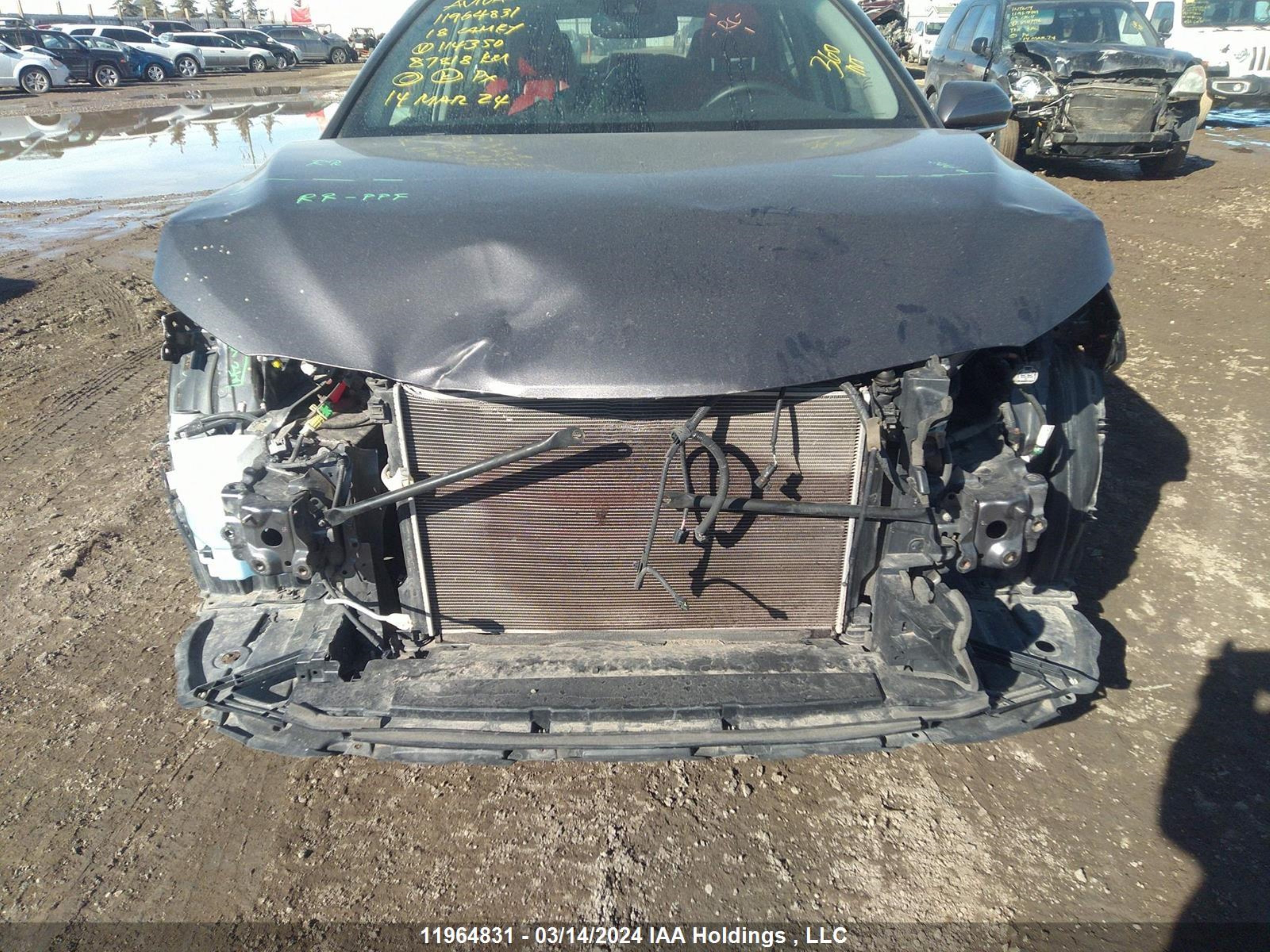 Photo 5 VIN: 4T1B61HK2JU114350 - TOYOTA CAMRY 