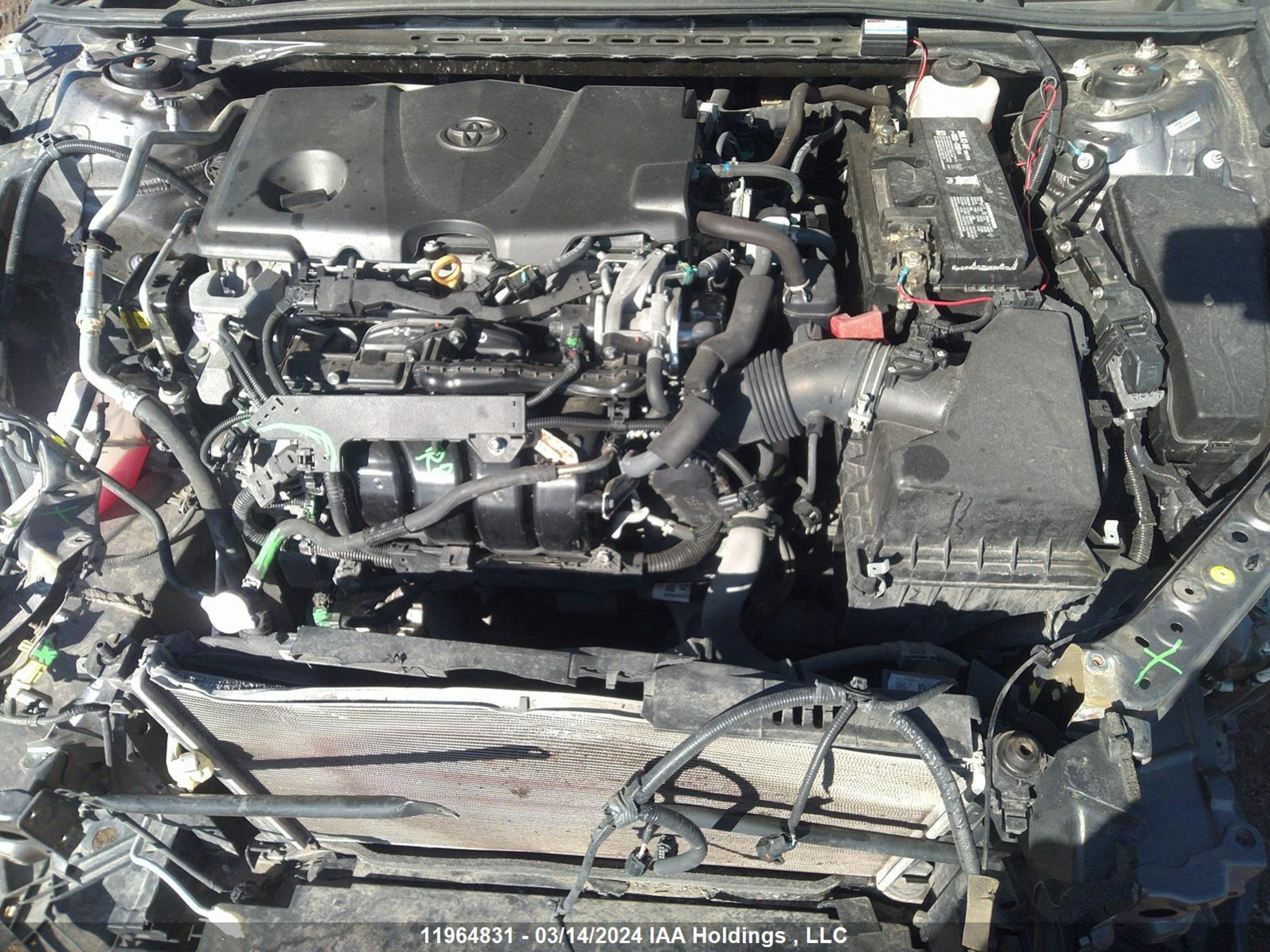 Photo 9 VIN: 4T1B61HK2JU114350 - TOYOTA CAMRY 