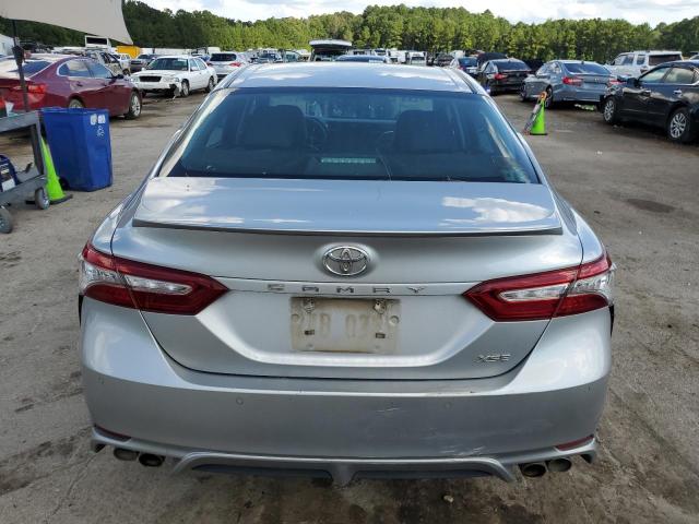 Photo 5 VIN: 4T1B61HK2JU122822 - TOYOTA CAMRY XSE 