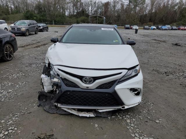 Photo 4 VIN: 4T1B61HK2JU143072 - TOYOTA CAMRY XSE 