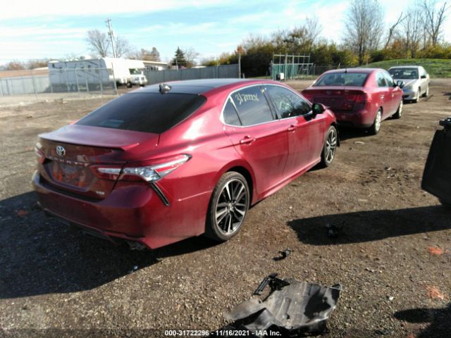 Photo 3 VIN: 4T1B61HK2JU557243 - TOYOTA CAMRY 